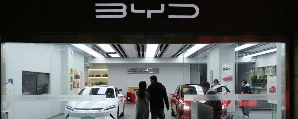China Market Update: November Retail Sales Show Strength In Autos, Home Appliances