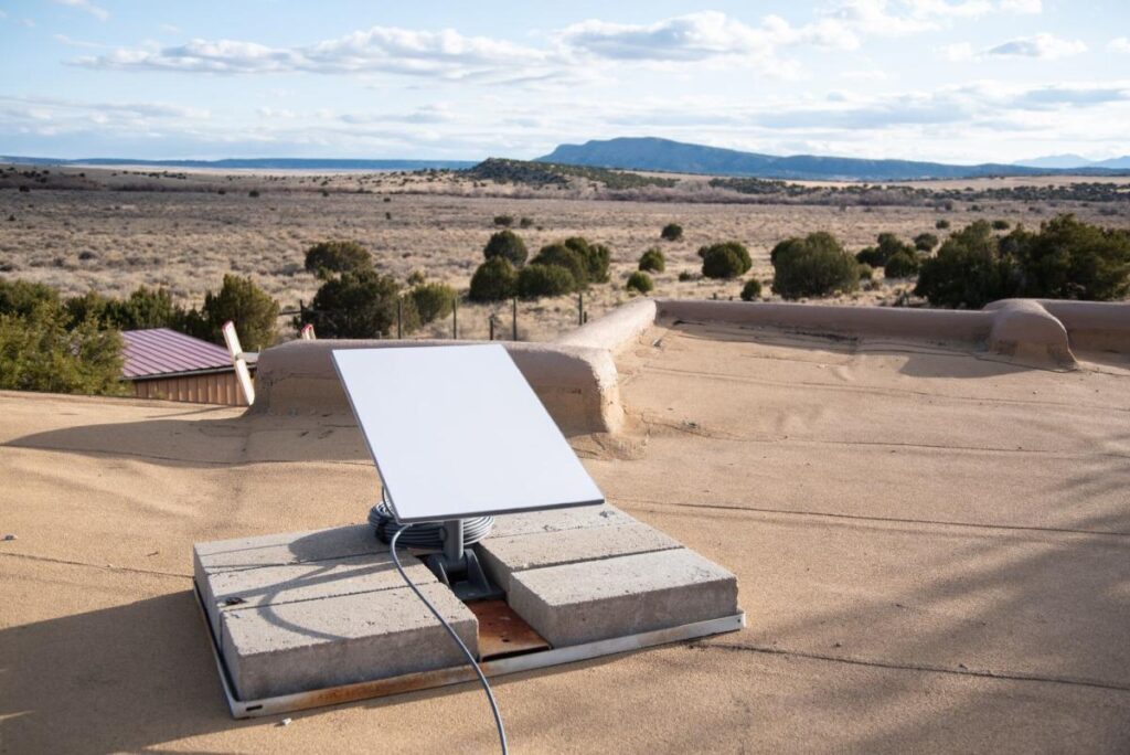 Musk Seeks to Use Starlink Terminals in US Airspace System