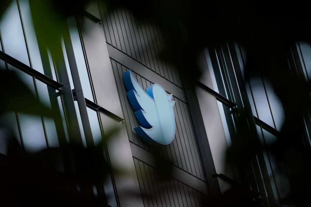 Twitter bird sign sells for nearly $35,000 at auction