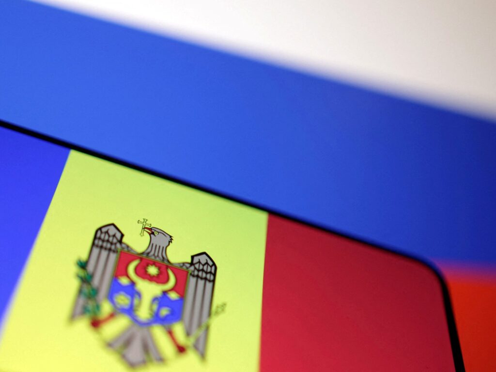 Moldova expels three Russian diplomats, Moscow promises to retaliate | Politics News