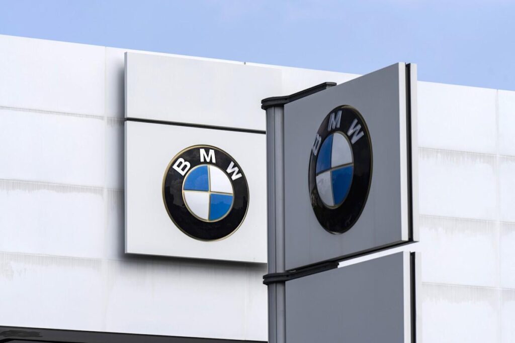 BMW Sells $4 Billion of Bonds as Issuers Front-Load Deals