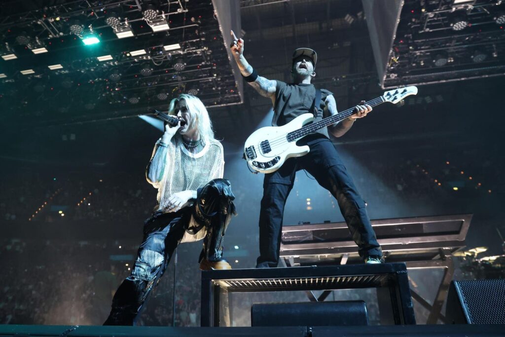 Linkin Park’s New Single Rocks Right Into The Top 10