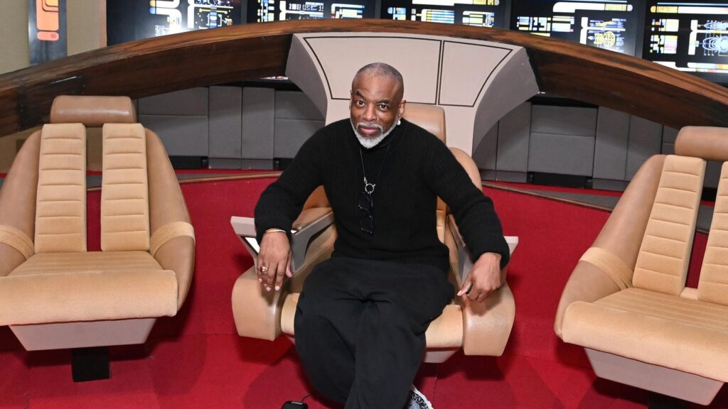 ‘Back To The Future’ And ‘Star Trek’ Icons Celebrate Fan Fest Nights