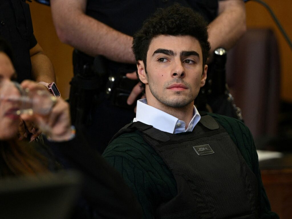 US prosecutors to seek death penalty against CEO killing suspect Mangione | Crime News