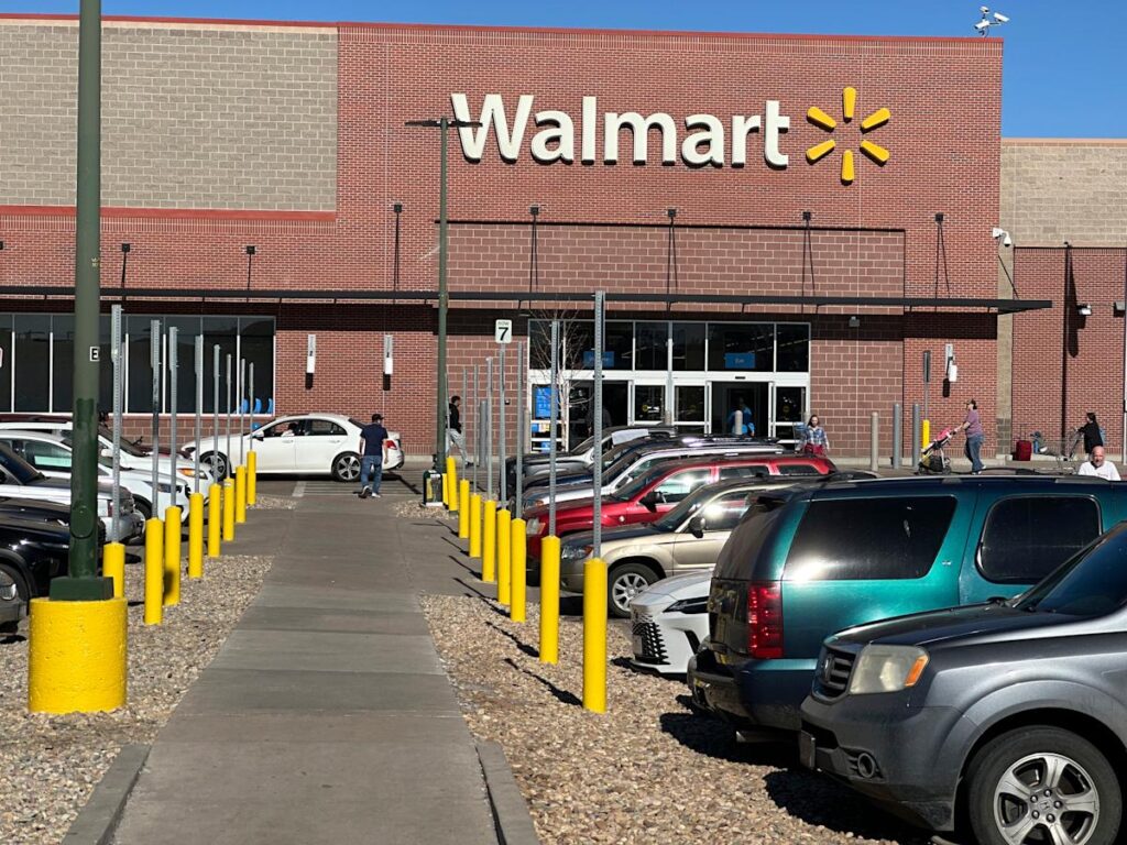 Walmart stands by its annual financial outlook but pulls back its 1Q view amid tariff uncertainty