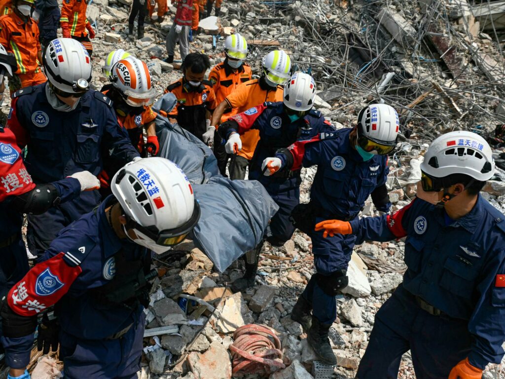 Myanmar earthquake death toll climbs as hope fades for survivors | Earthquakes News