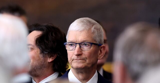 iPanic: Apple Airlifts 600 Tons of iPhones to U.S. to Avoid Impending Tariff Hikes