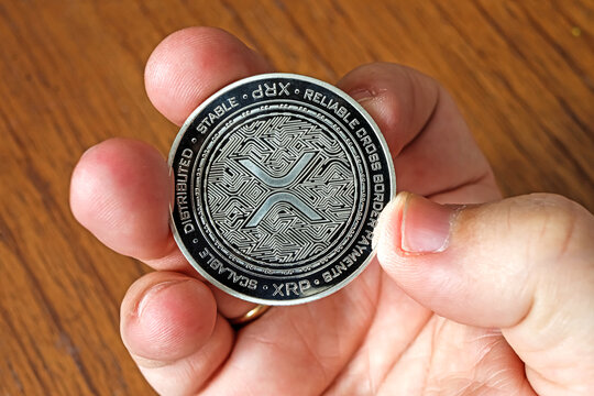 Crypto Pundit Reveals What Will Happen If XRP Price Does Not Break $2.3