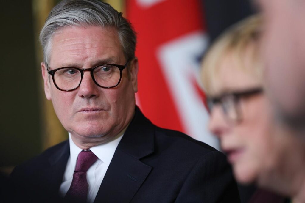 Starmer Vows Steps to Bolster UK Against Trump Tariff Threat