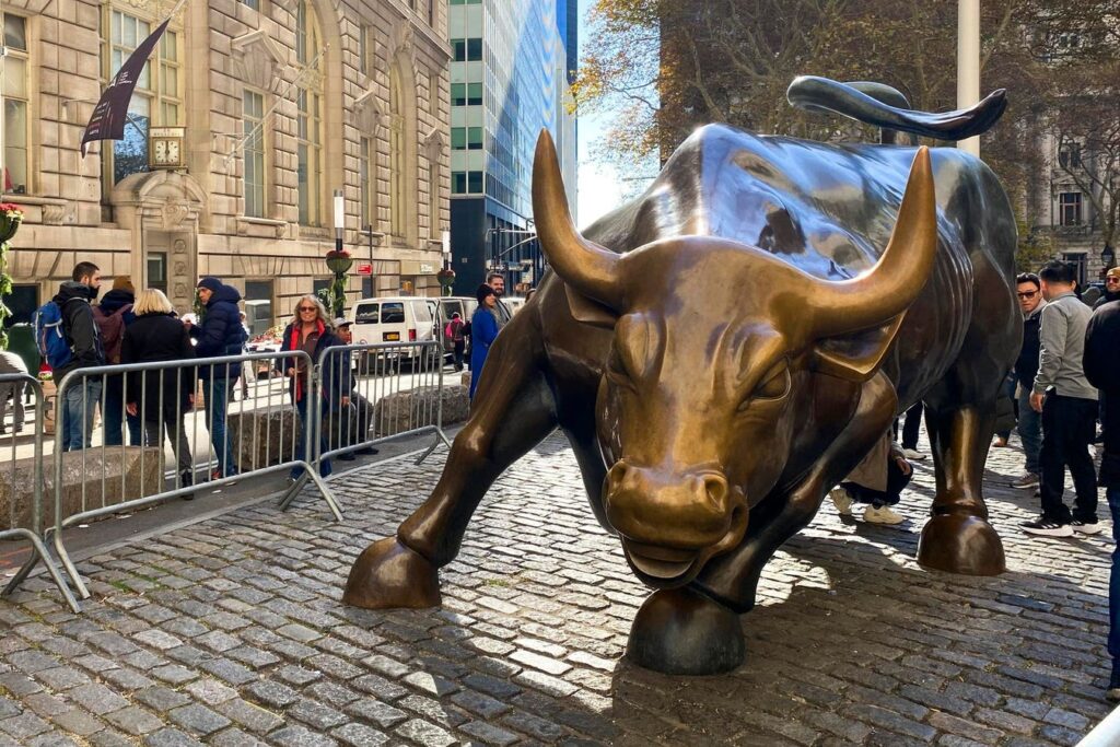 Bezos, Musk And Zuckerberg Grow More Than $40 Billion Richer After Tariff Deal