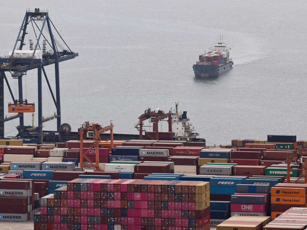 Chinese export hike reported as tariff talks with US set to start | Trade War News