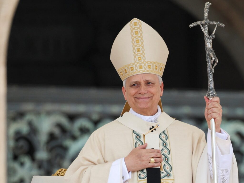 Pope Leo XIV meets Ukraine’s Zelenskyy after his inaugural Mass | Religion News