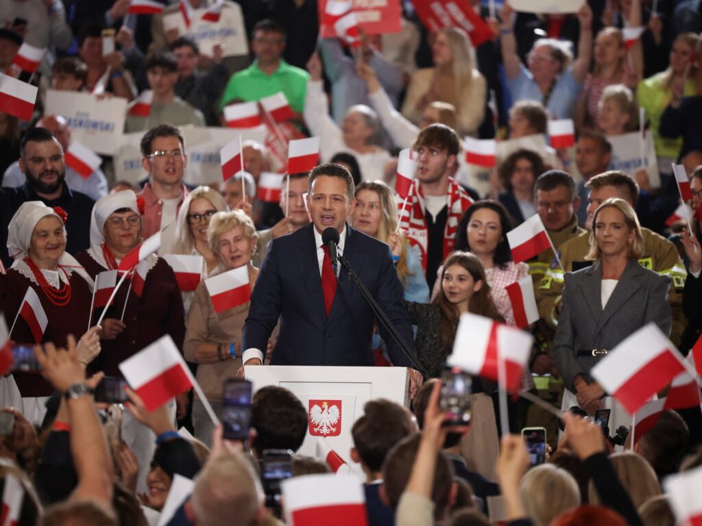 Centrist Trzaskowski leads first round in Poland’s tight presidential poll | Elections News