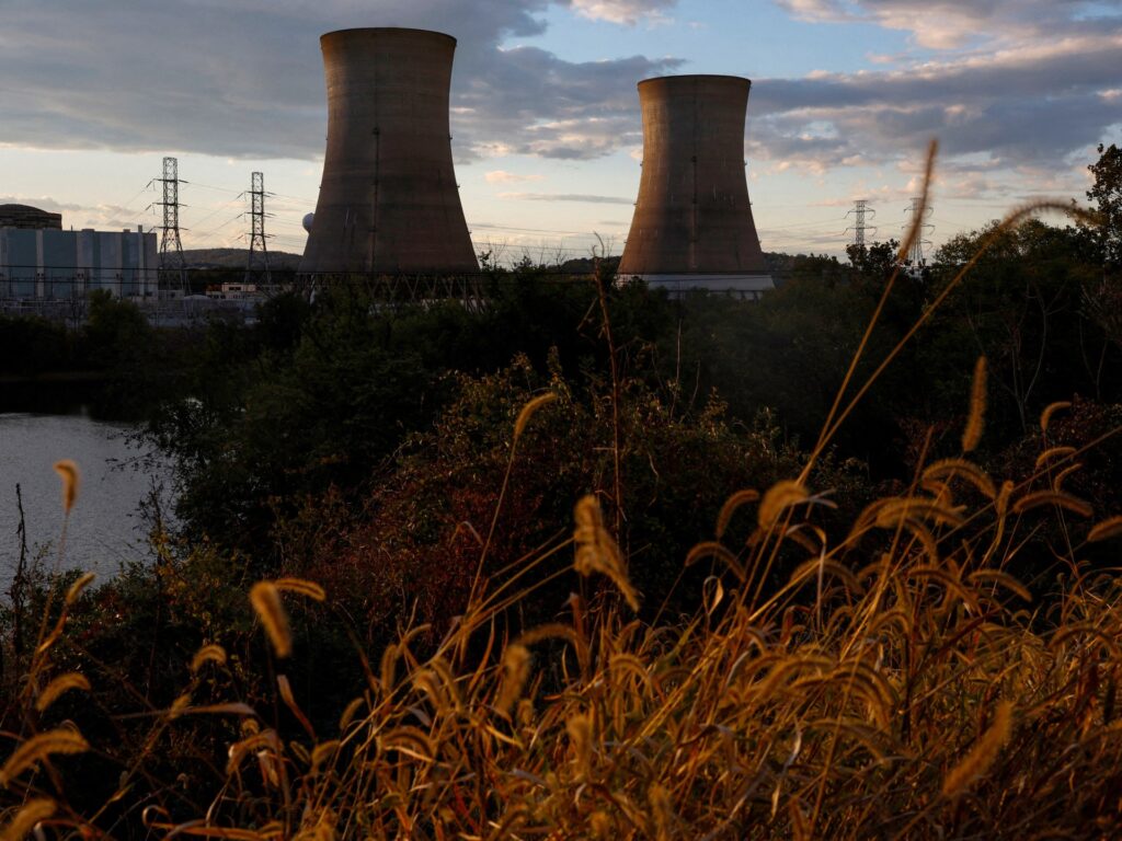 Trump seeks to boost US nuclear power, roll back regulations | Nuclear Energy News