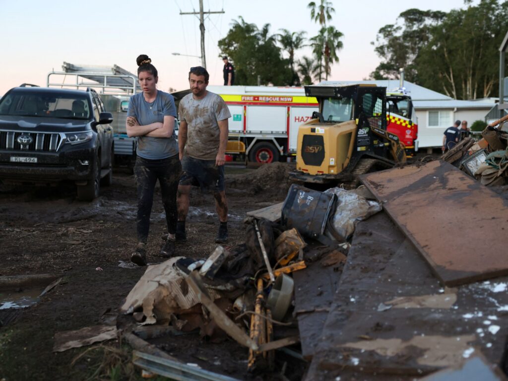 Australia begins cleanup after floods kill 5, strand thousands | Floods News