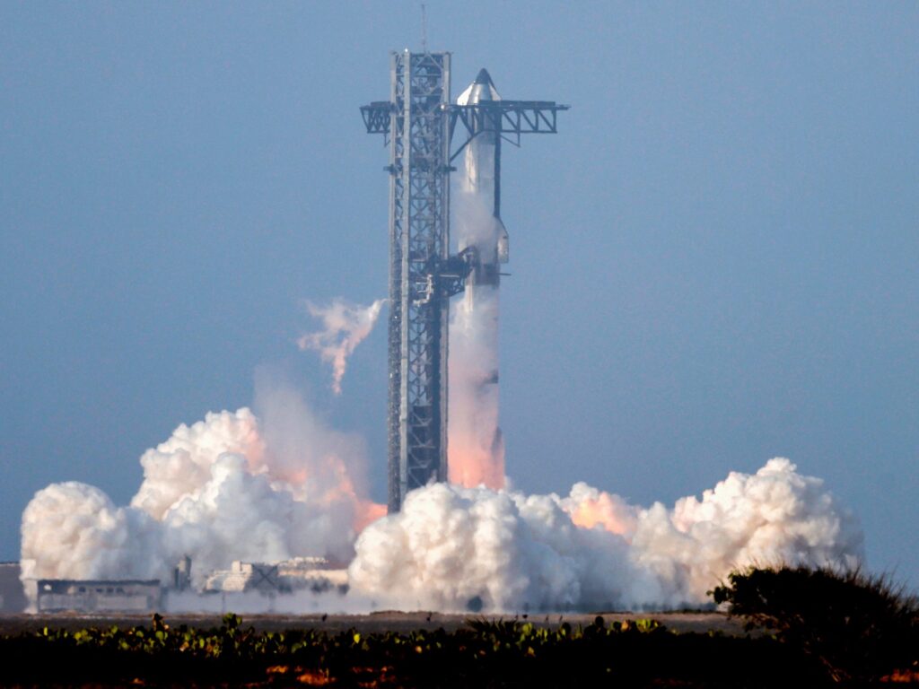 SpaceX’s Starship test flight loses control 30 minutes after launch | Space News