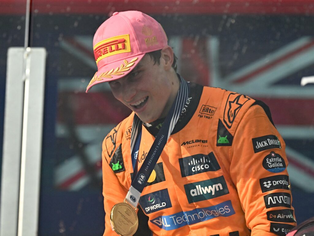 Piastri beats Norris at F1 Miami GP to extend championship lead | Motorsports News