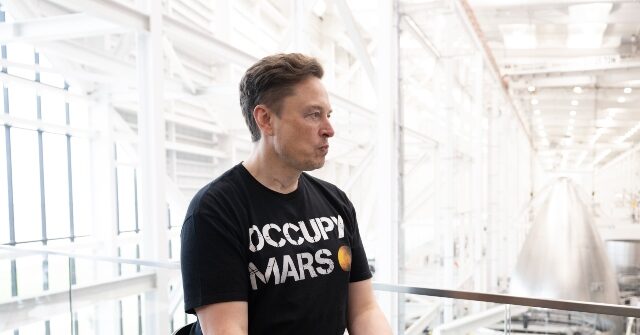 Elon Musk Targets Unmanned SpaceX Mission to Mars by End of 2026