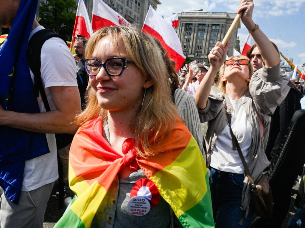 High stakes as Poland heads to round two of presidential election | Elections News