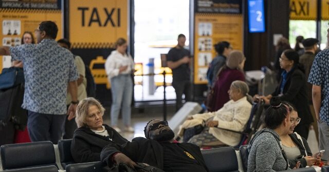 Newark Airport Suffers Cancellations and Delays as Tech Chaos Continues