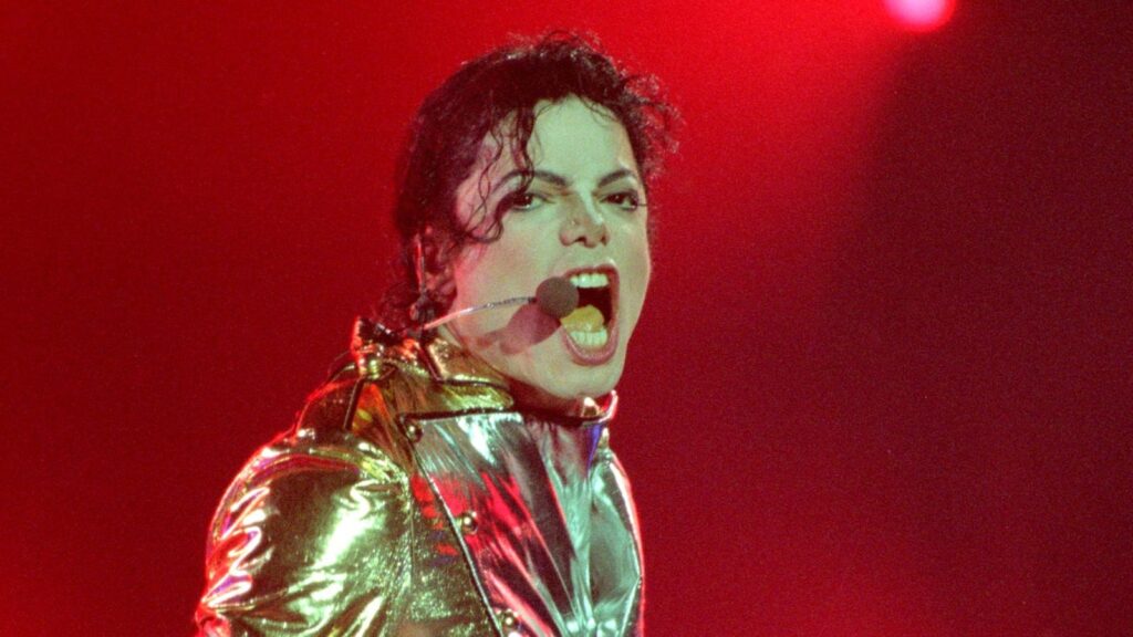 Michael Jackson Returns To His Career Peak