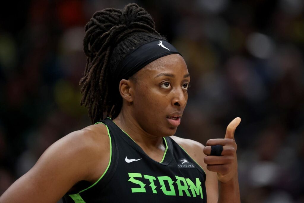 WNBA Players Advocate For Higher Revenue Share Amidst CBA Negotiations