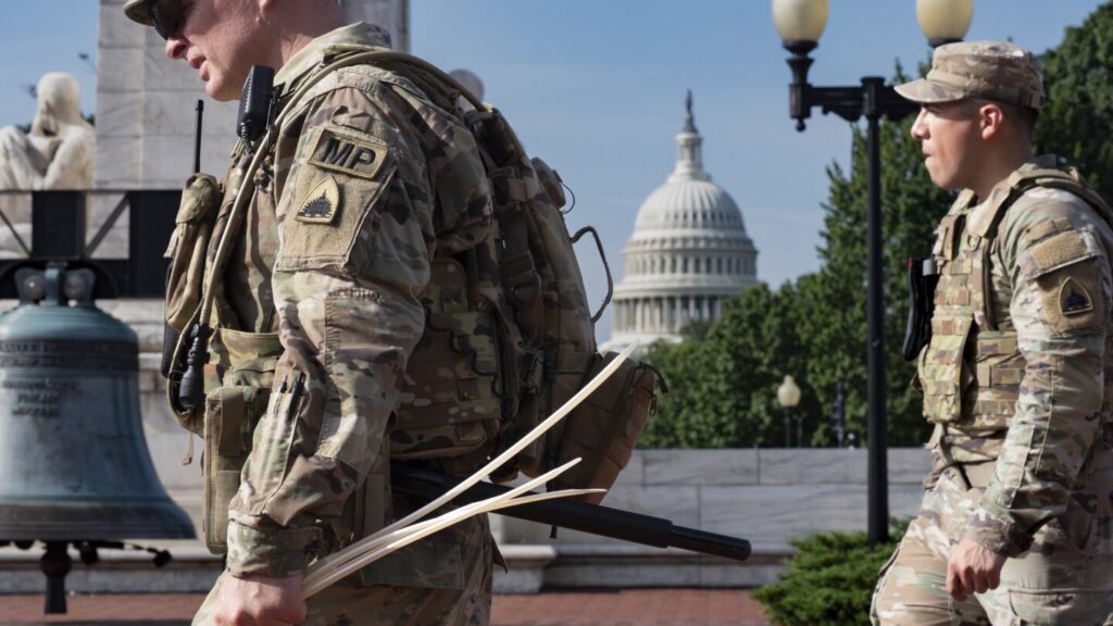 Washington police chief agrees to deepen cooperation with immigration agents