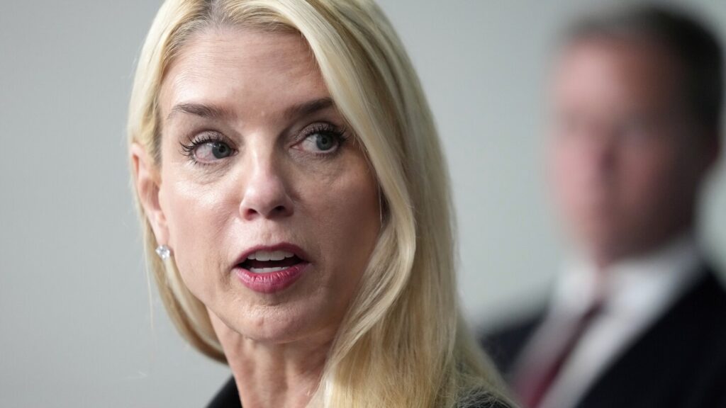 Pam Bondi fires DC man accused of throwing sandwich amid Trump intervention