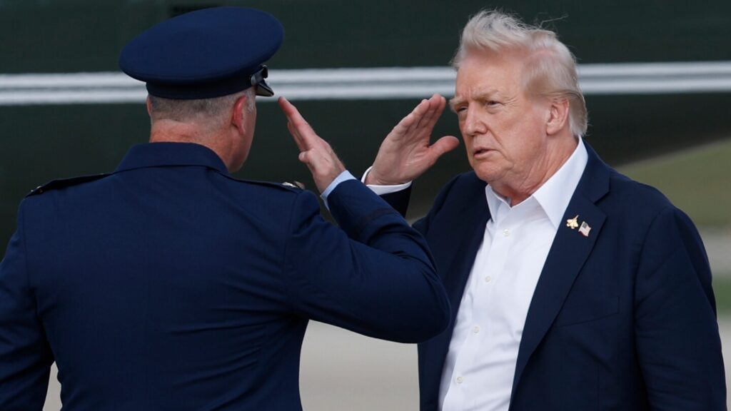 Trump to meet Monday with top four congressional leaders as government shutdown risk looms