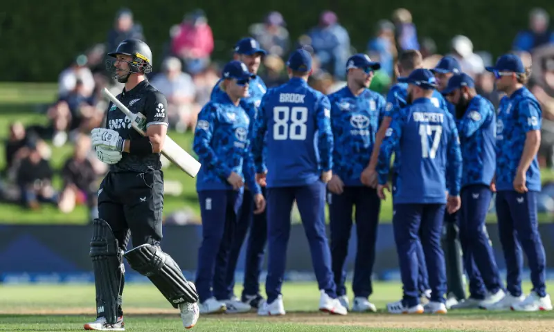 Brook’s defiant ton in vain as New Zealand beat England by four wickets in first ODI