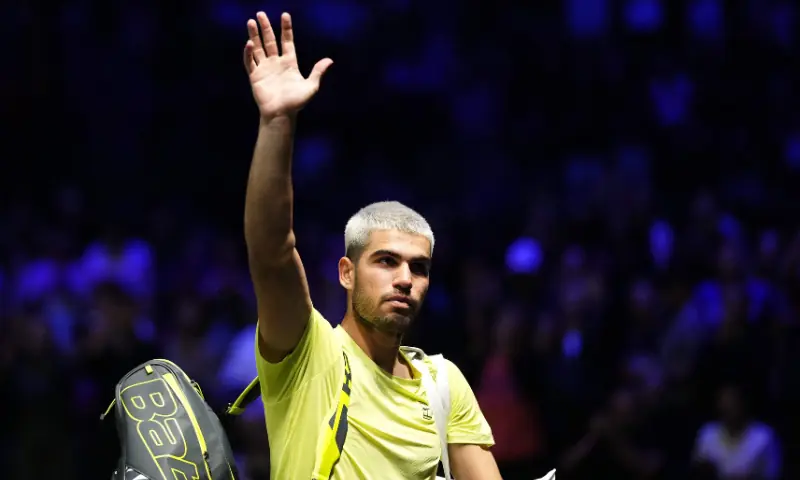 Alcaraz left nonplussed after shock defeat to Norrie at Paris Masters