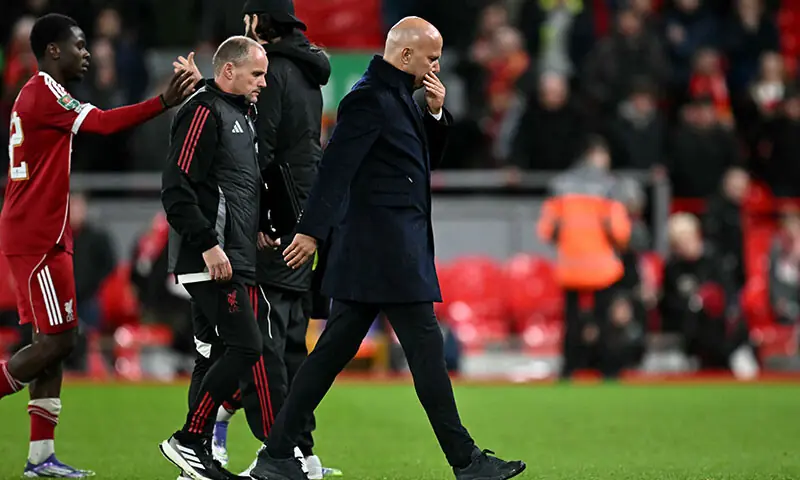 Liverpool feel pressure to snap losing ‘habit’, City test Bournemouth limits