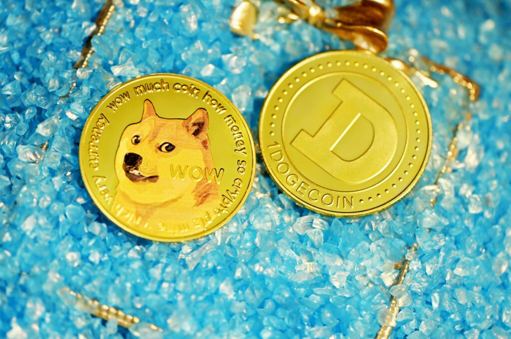 Dogecoin Market Cap Successfuly Retests Multi-Year Lid, Structure Carries Multi-Year Momentum