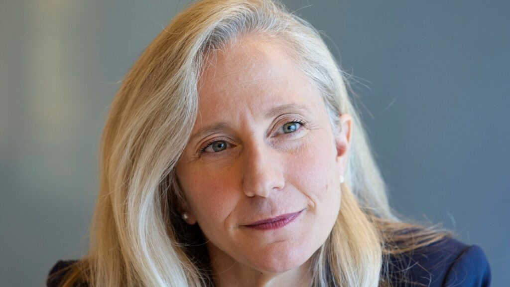 Democrat Abigail Spanberger backs Virginia legislature’s redistricting push