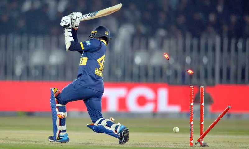 Wasim, Haris and Faisal star as Pakistan restrict Sri Lanka to 211 in third ODI