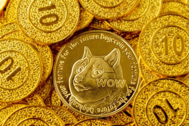Dogecoin Flashes First Reversal Signal In Weeks Despite Stalled Momentum And Fading Volume