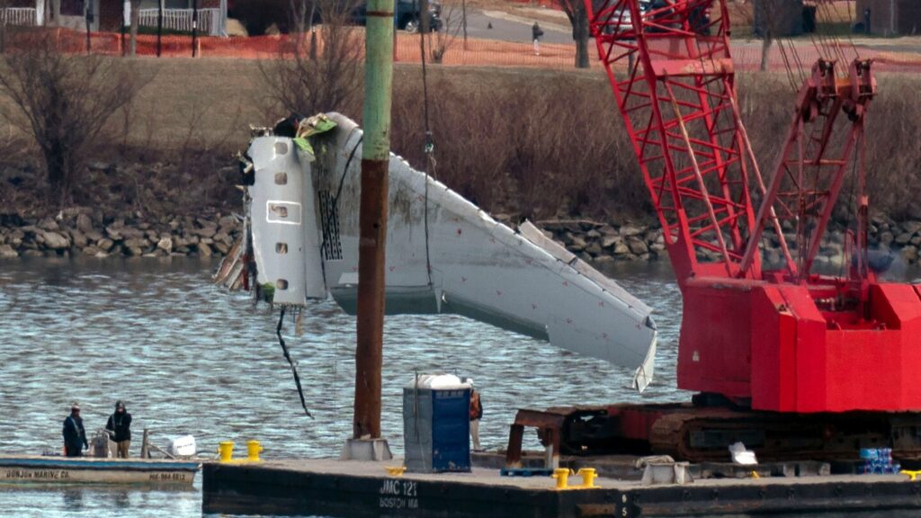 Data shows a spike in military aircraft accidents