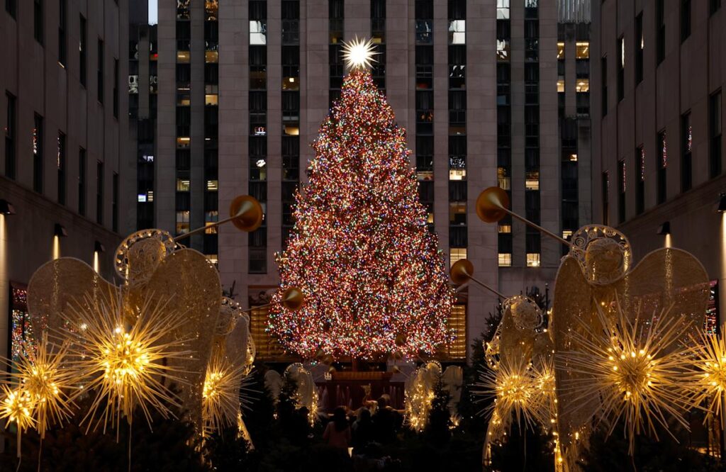 How to watch the ‘Christmas in Rockefeller Center’ tree lighting special tonight