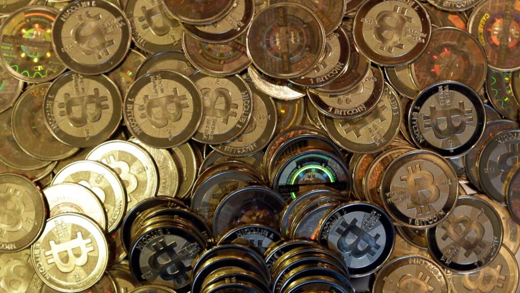 Bitcoin dips below $85,000 | AP News