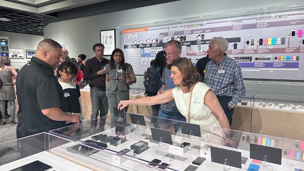If you live in Georgia, there’s a new exhibit you can visit celebrating Apple’s 50th anniversary